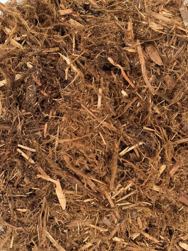 cedar-shredded-mulch-closeup
