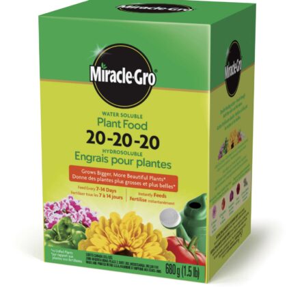 Miracle-Gro® Water Soluble Plant Food 20-20-20 (680g)